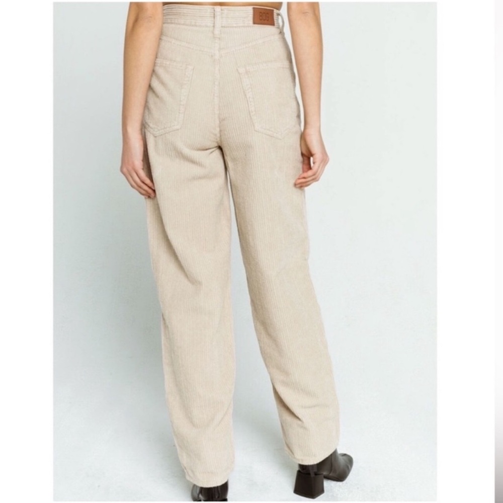 BDG Urban Outfitters UO High Waisted Baggy Beige Corduroy Pant - Picture 12 of 12